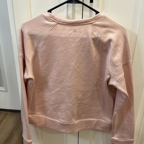 Xersion pink sweatshirt in pale pink in size large. - Picture 2 of 3